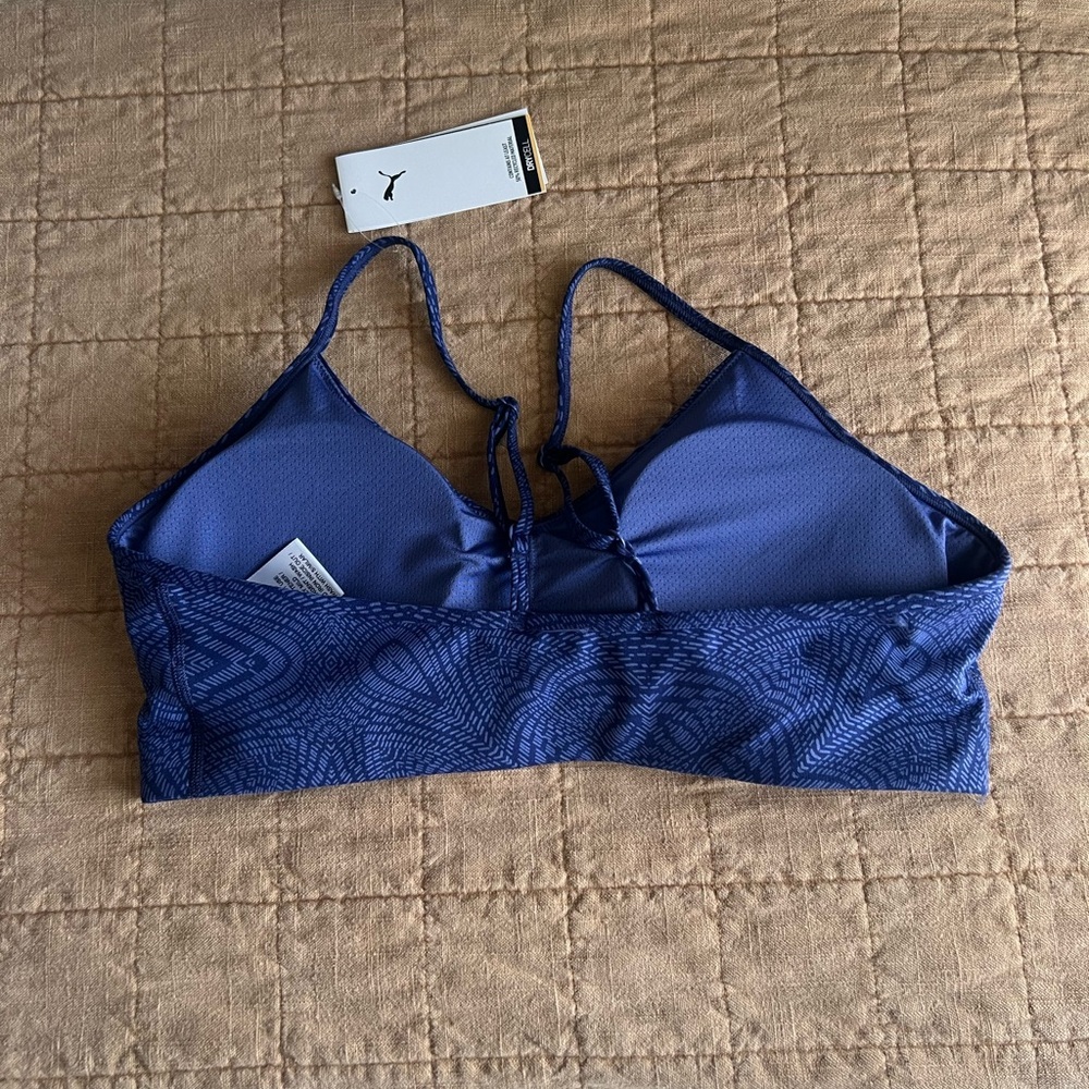 NWT Puma Women’s MOVE CLOUDSPUN Medium Support Purple Blue Sports Bra - Picture 13 of 14